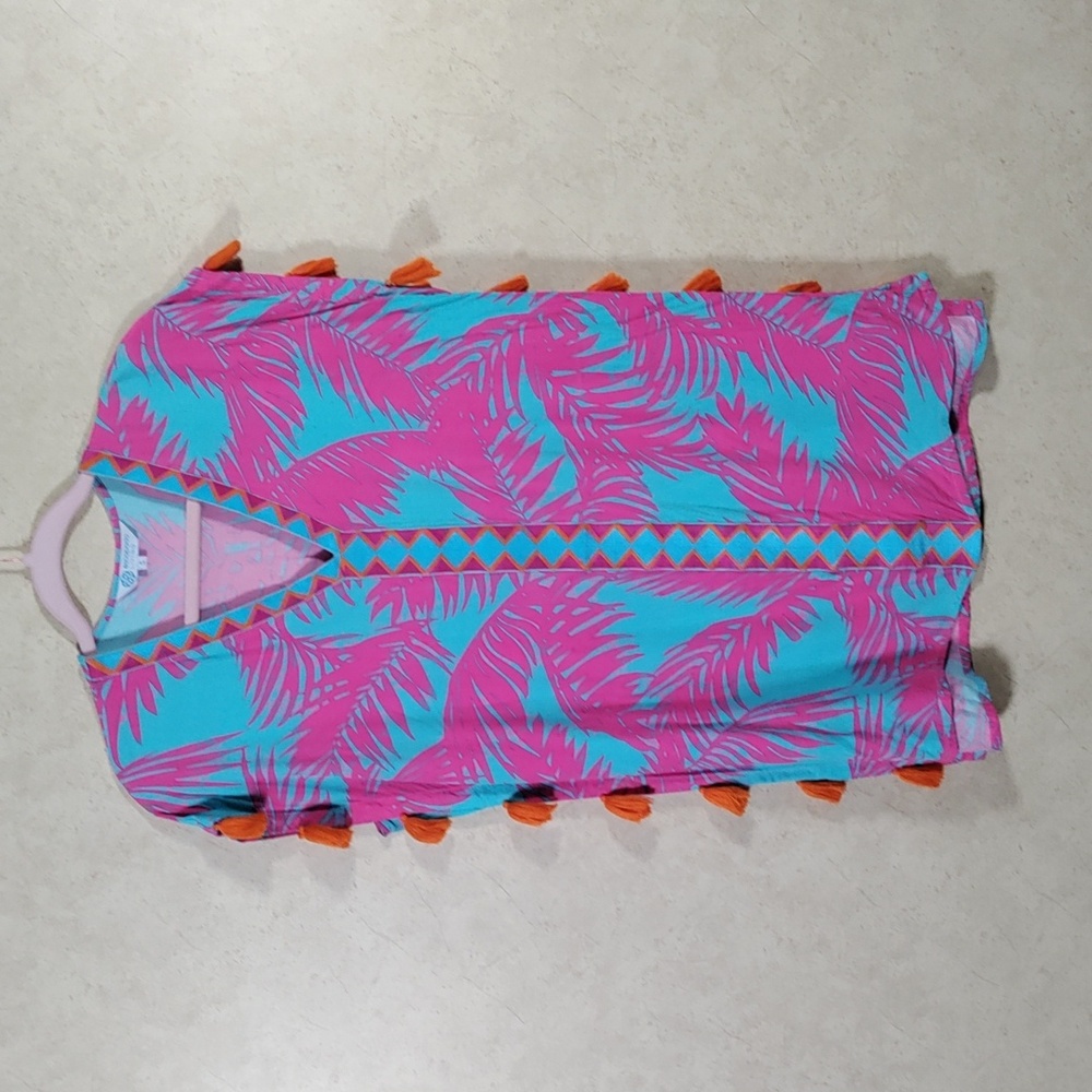 4121 Escapada fuchsia, aqua, and orange leaf print tunic S